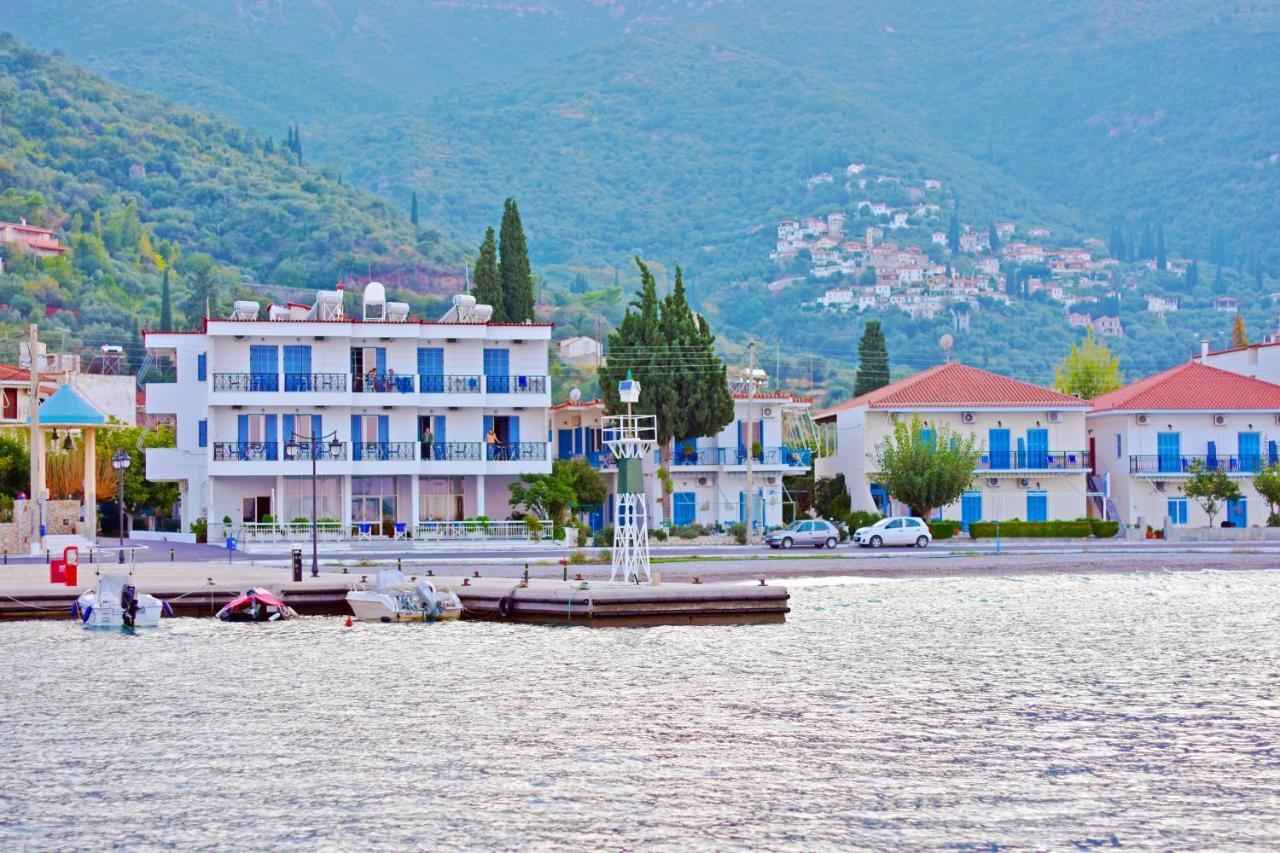 Hotel Blue Sea Тирос Экстерьер фото