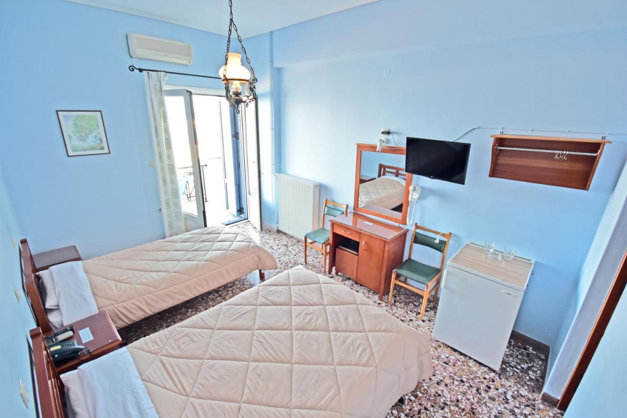 Hotel Blue Sea Тирос Экстерьер фото