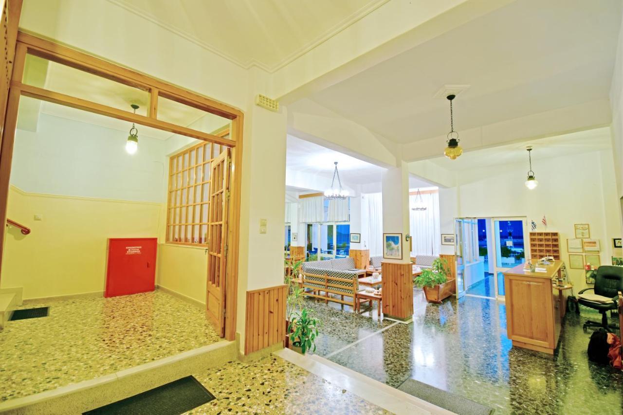 Hotel Blue Sea Тирос Экстерьер фото
