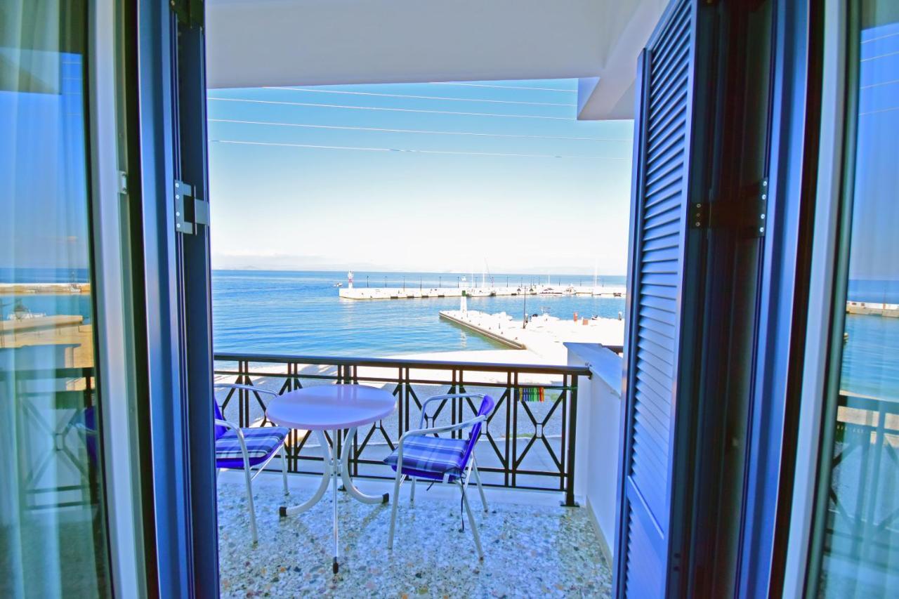 Hotel Blue Sea Тирос Экстерьер фото