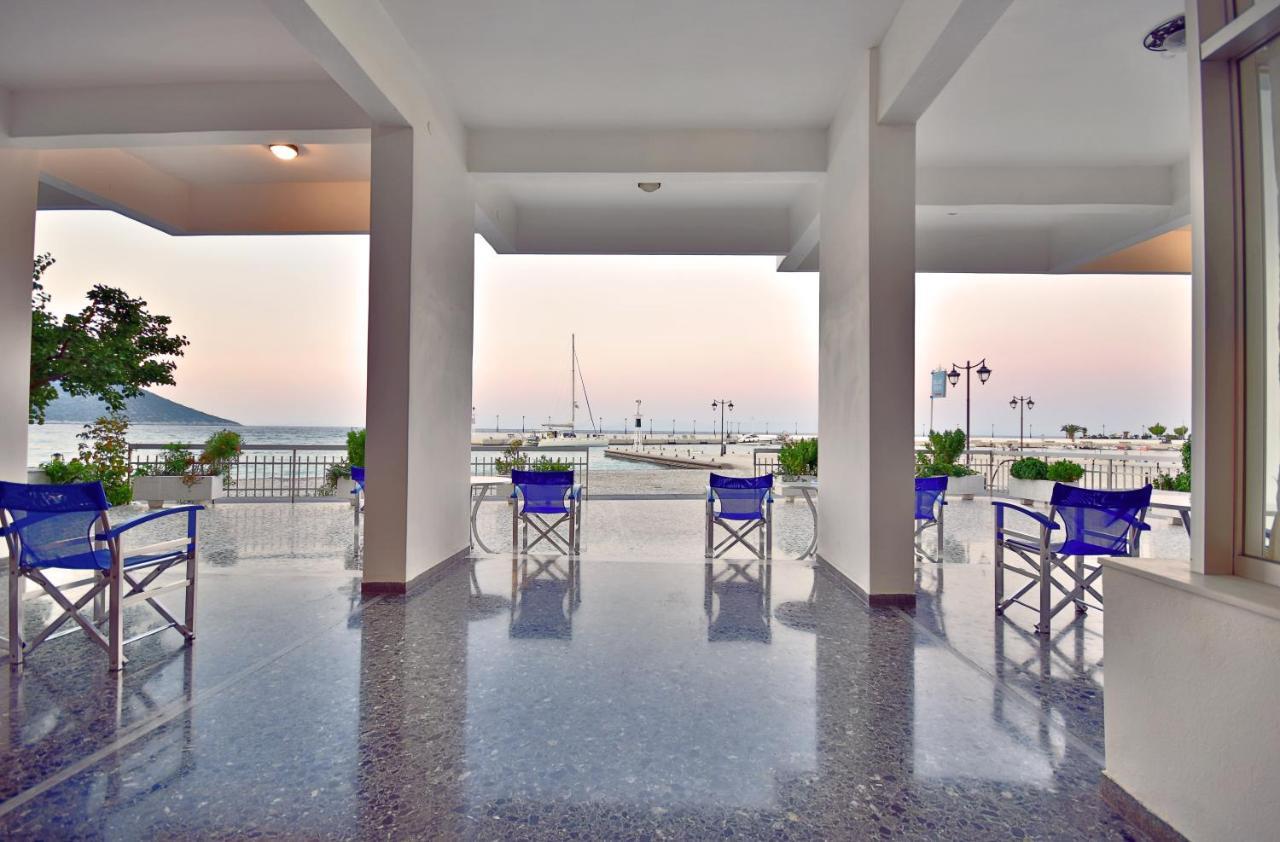 Hotel Blue Sea Тирос Экстерьер фото