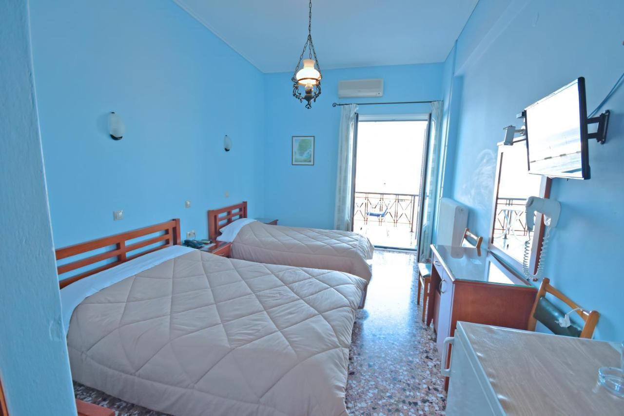 Hotel Blue Sea Тирос Экстерьер фото